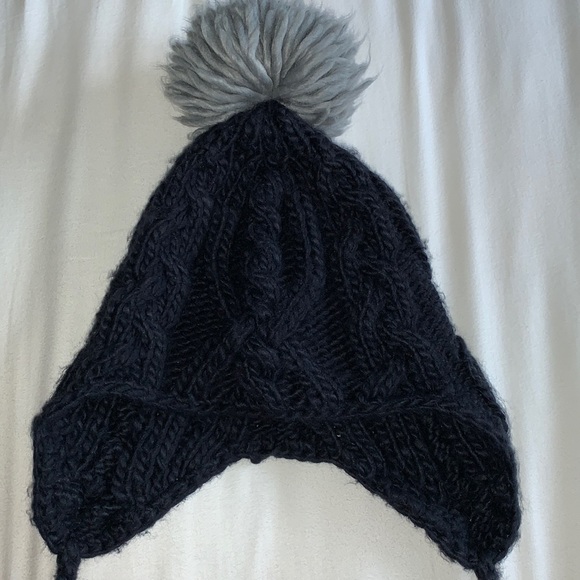 Toque - Picture 2 of 2
